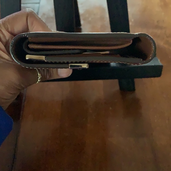 🤎💋Gorgeous LV Suhali International Wallet🤎💋 - Picture 3 of 10